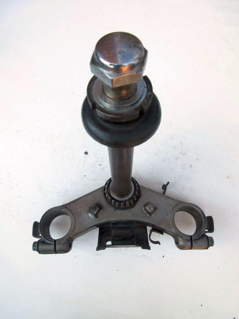 Suzuki VX800 voorvork Tstuk VX 800 vorkklem T-stuk vork klem, Ophalen of Verzenden, Gebruikt