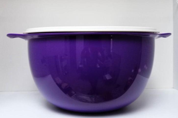 Tupperware™ « Super Mixing Bowl » 10 liter - donkerpaars, Huis en Inrichting, Keuken | Tupperware, Gebruikt, Bak of Kom, Wit, Paars