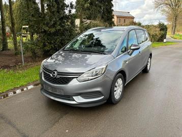 Opel Zafira 1.6 CDTI met 136 PK met navi en camera