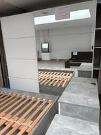 Slaapkamer  compleet kast met schade.  Voor de rest 400euro, Immo, Appartementen en Studio's te huur, Gent