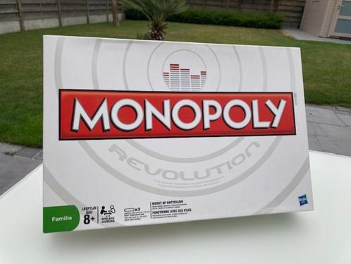 Monopoly Revolution - Bordspel Hasbro/batterijen inbegrepen, Hobby & Loisirs créatifs, Jeux de société | Jeux de plateau, Comme neuf