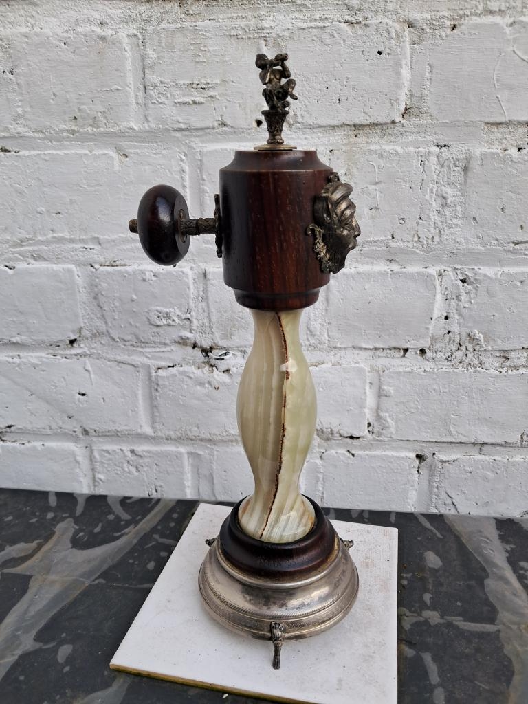 vintage pepemolen met muziekdoos, Antiek en Kunst, Curiosa en Brocante, Ophalen of Verzenden