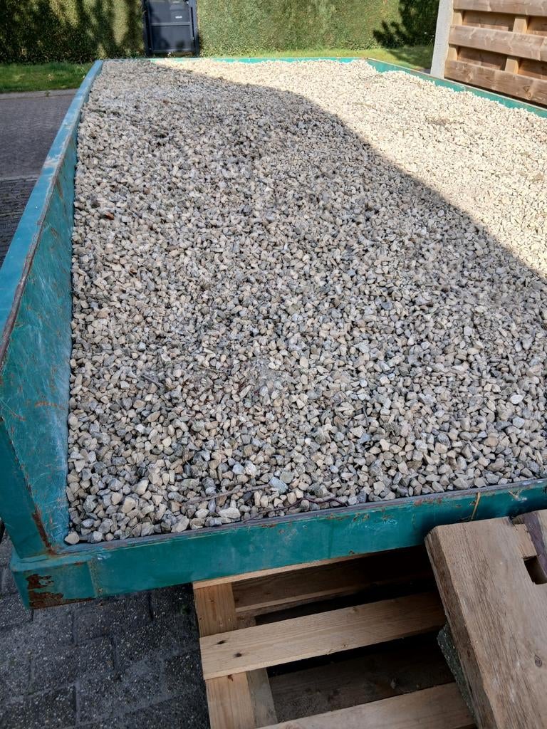 Grind kiezel steentjes, Jardin & Terrasse, Gravier, Rochers & Caillasse, Enlèvement, Gravier