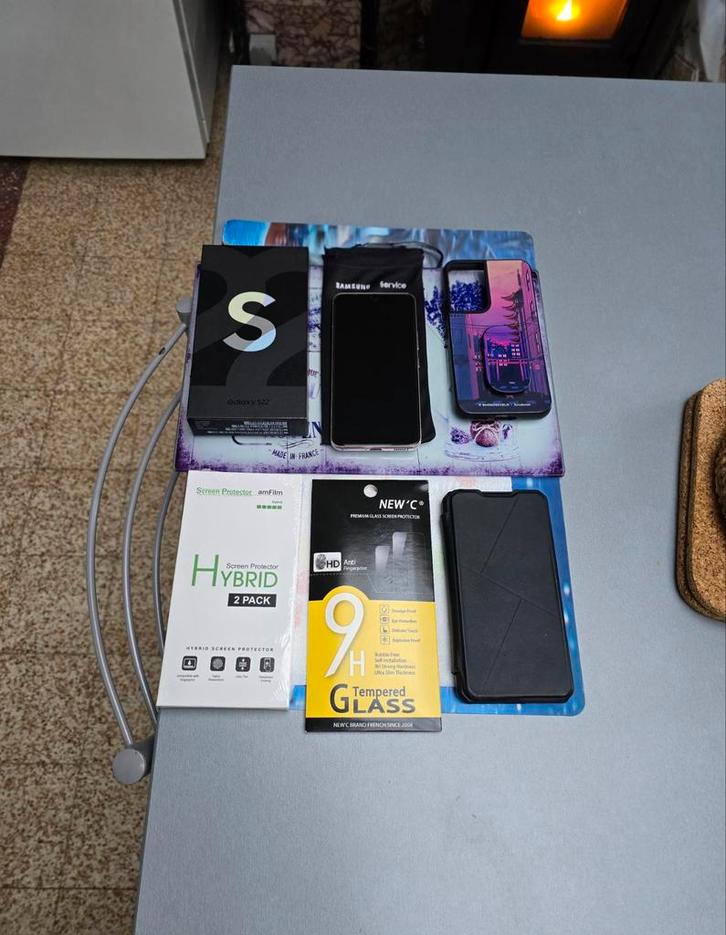 Samsung Galaxy S22 (Lilac-violet/256GB), Télécoms, Téléphonie mobile | Samsung, Galaxy S22, 256 GB, Sans abonnement, Avec simlock (verrouillage SIM)