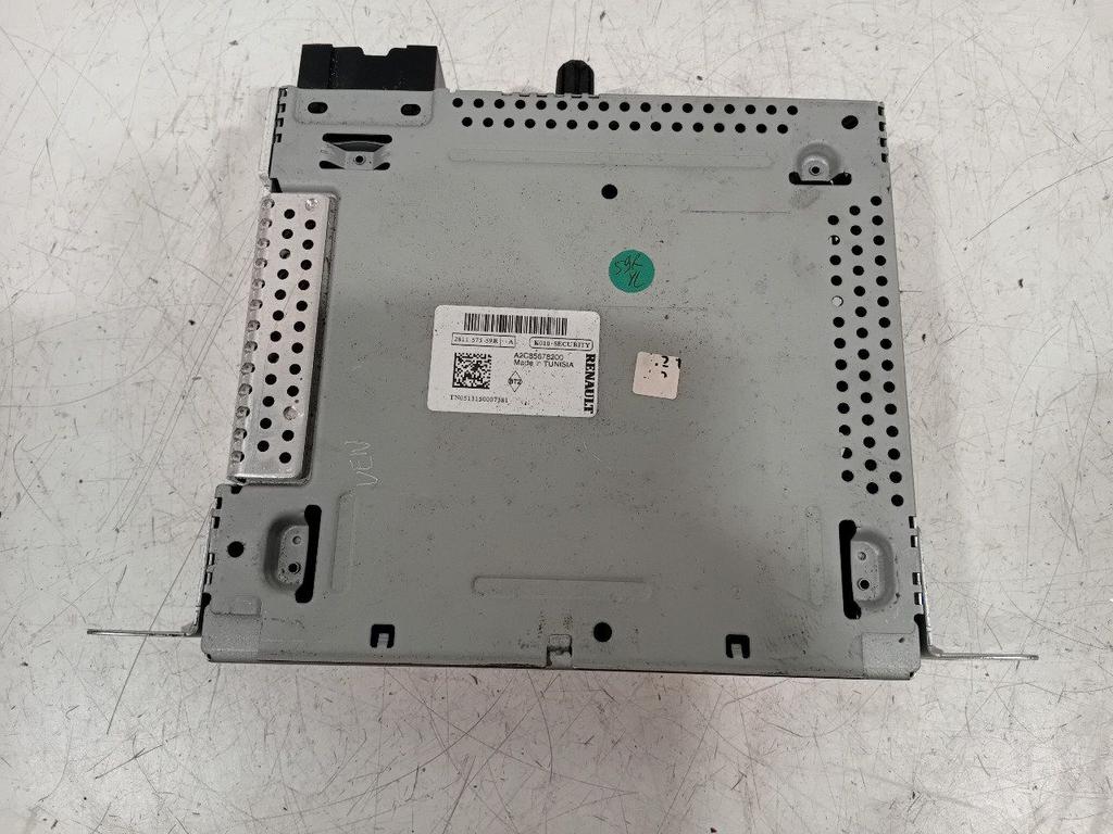 Radio Renault Zoé, Enlèvement ou Envoi, Van der Ven Autorecycling B.V., Onderdelen@venauto.nl, Ettenseweg 76, 4706 PB Roosendaal, The Netherlands