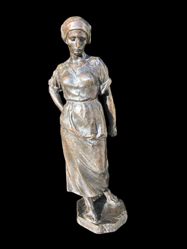 Verschrikte vrouw theo Blickx, Antiek en Kunst, Antiek | Zilver en Goud, Ophalen