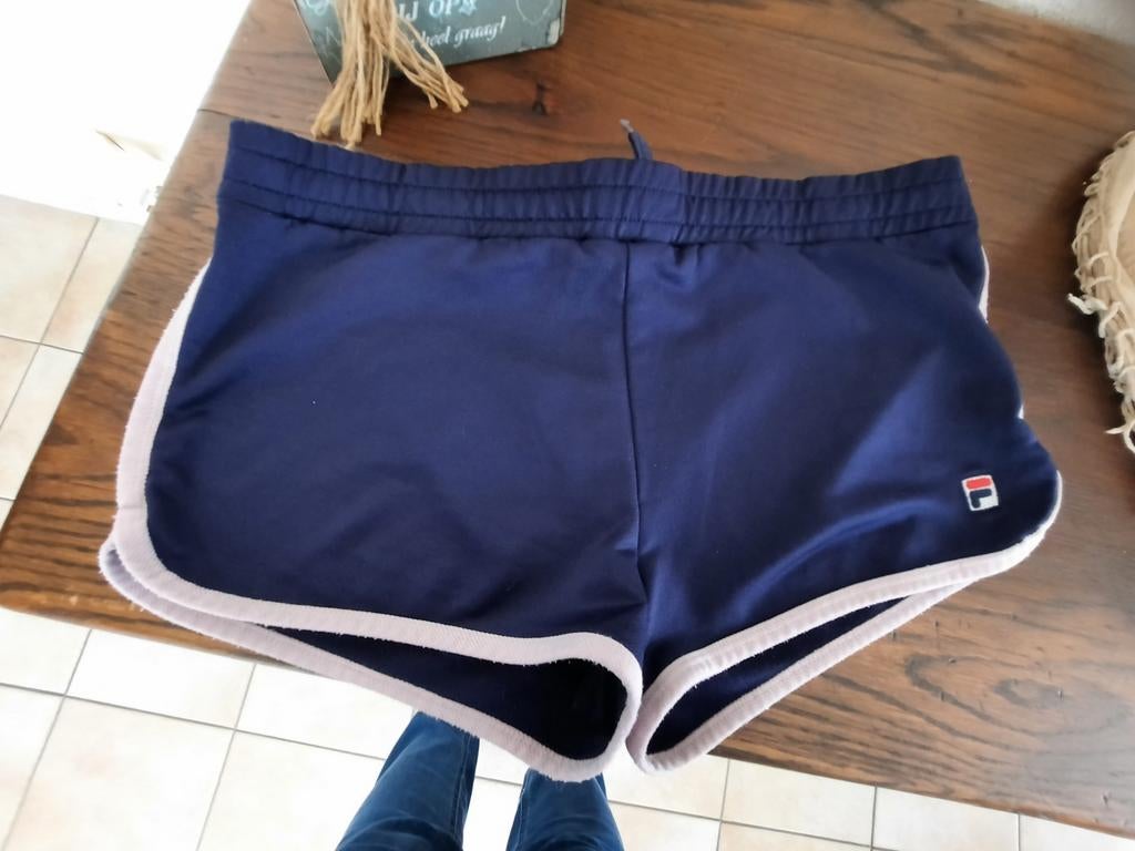 Shortjes Fila, Ellesse en Ralph Lauren maat S aan 4eu/stuk, Ophalen