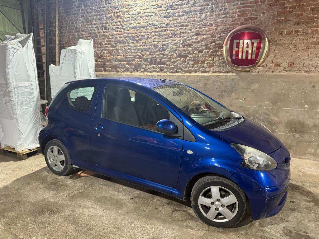 Toyota aygo, Autos, Alarme, Achat, 50 kW, Boîte manuelle