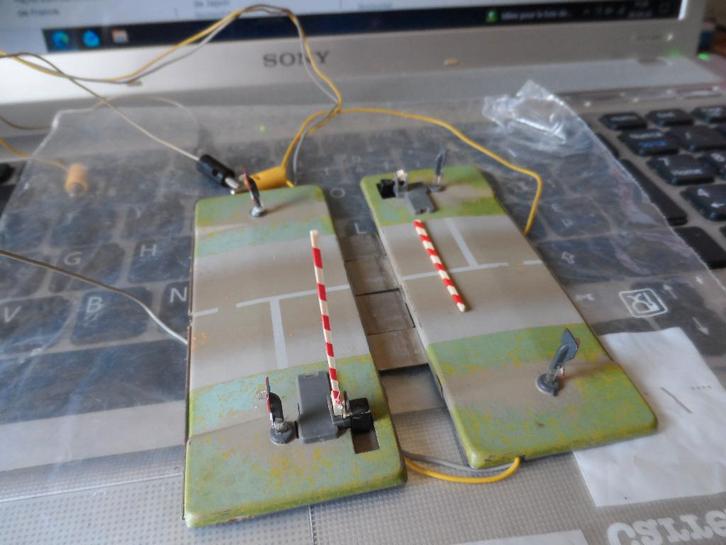 MARKLIN Z Mini club 8992 - Overgang.. voor klusjesman., Hobby en Vrije tijd, Modeltreinen | H0, Gebruikt, Brug, Tunnel of Gebouw