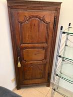Armoire de coin avec une porte à clé et étagères, Enlèvement