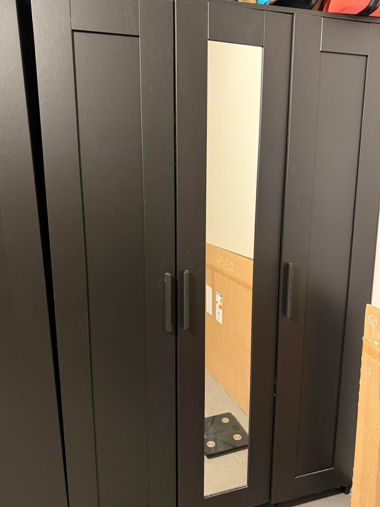 Armoire 3 portes IKEA BRIMNES – bon état – déjà montée, 25 à 50 cm, Avec porte(s), 100 à 150 cm, Utilisé