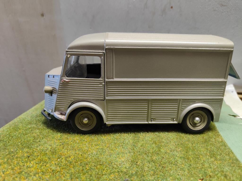 Citroën type HY solido, Ophalen of Verzenden, Solido