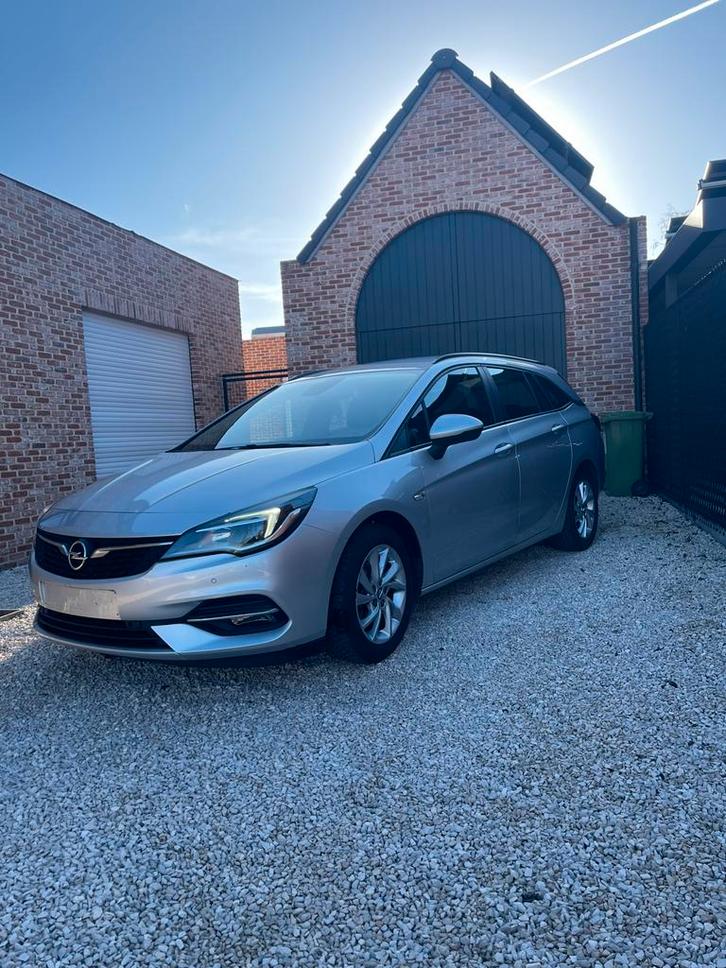 Opel Astra Sport Tourer, Autos, Opel, Particulier, Astra, ABS, Caméra de recul, Phares directionnels, Airbags, Air conditionné