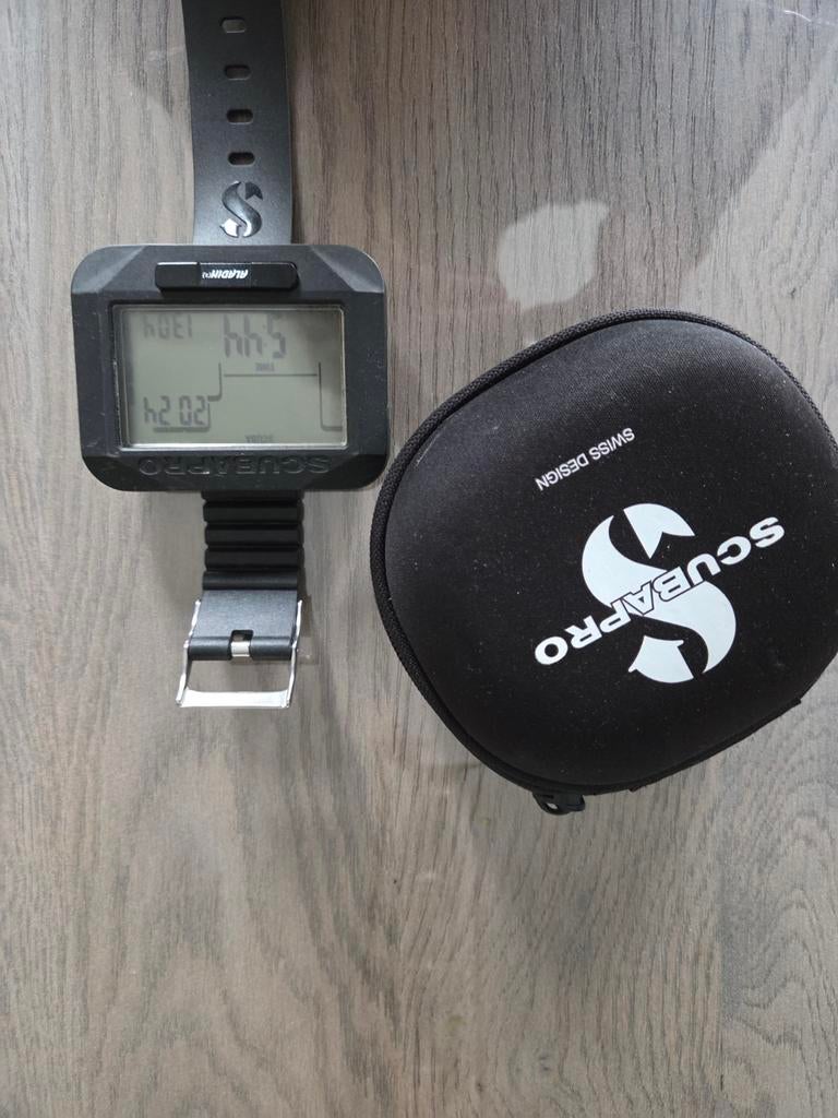 Ordinateur de plongée scubapro, Enlèvement, Ordinateur de plongée