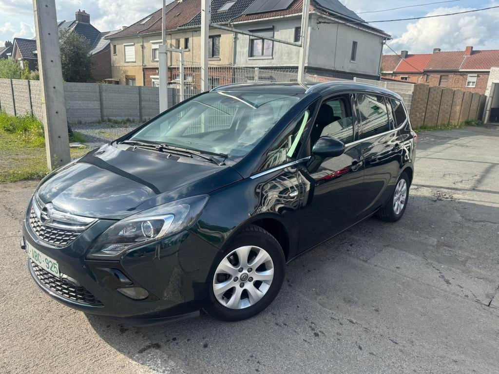Opel zafira 1.6 diesel 2016 260.000km euro 6b new model, Autos, Opel, Cuir, Euro 6, Boîte manuelle, Noir