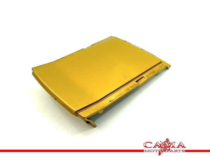 QUEUE DE CARENAGE CENTRE FZS 600 Fazer 2002-2003 (FZS600), Dhr. S. di Majo, Utilisé, Info@cama-motorparts.nl, P.J. Troelstraweg 8 8
3144 CX  MAASSLUIS, NL