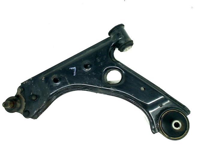 Draagarm links-voor van een Opel Corsa, Gebruikt, -, -, Opel