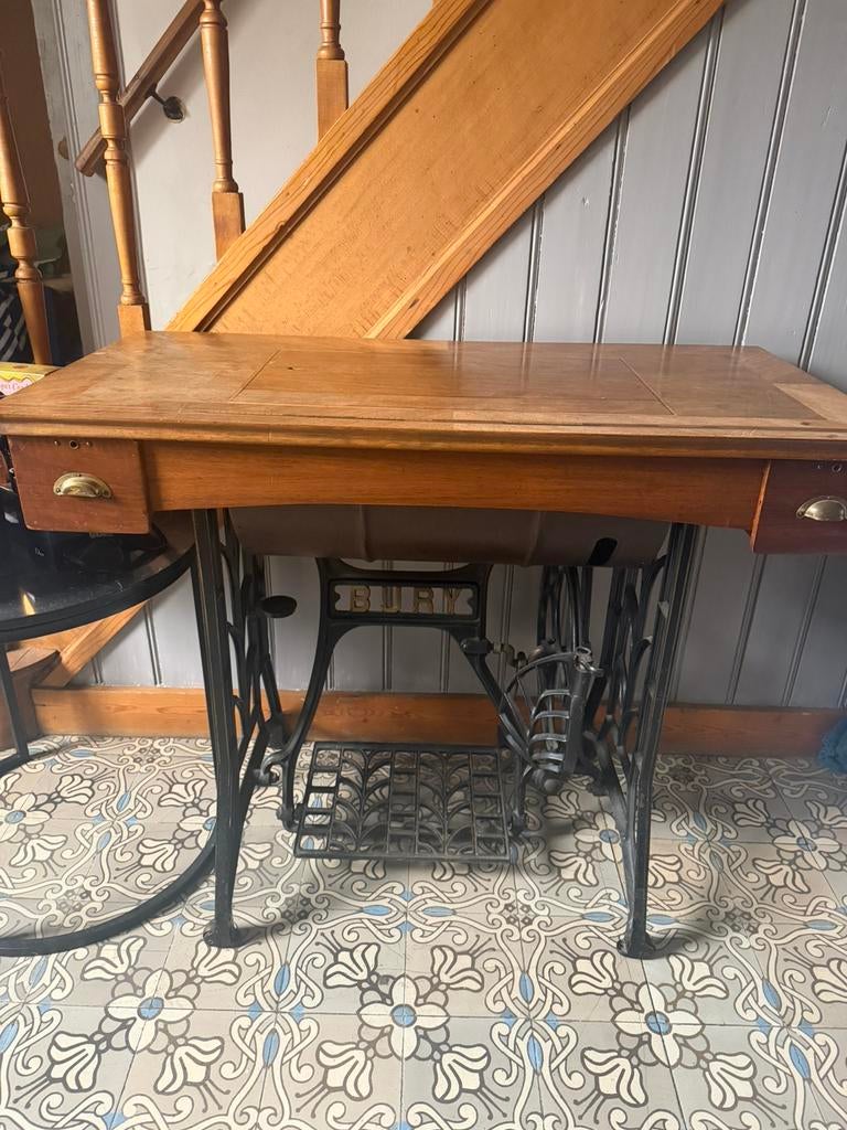 Machine a coudre burry, Antiquités & Art, Enlèvement