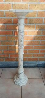 Colonne en marbre, Enlèvement