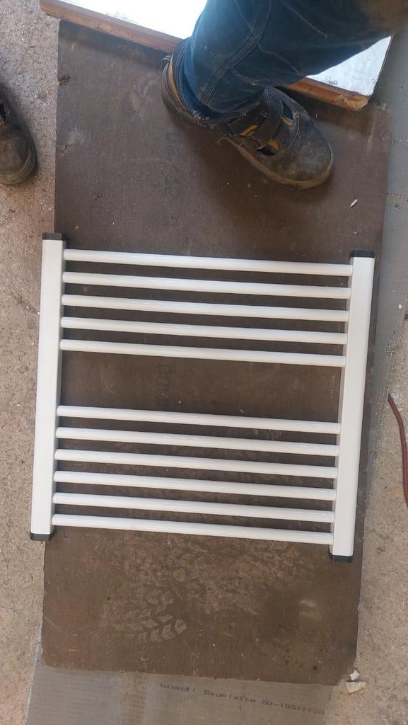 Radiateur à eau sèche-serviette, Maison & Meubles, Neuf, Moins de 25 cm, Moins de 100 cm, Inconnu