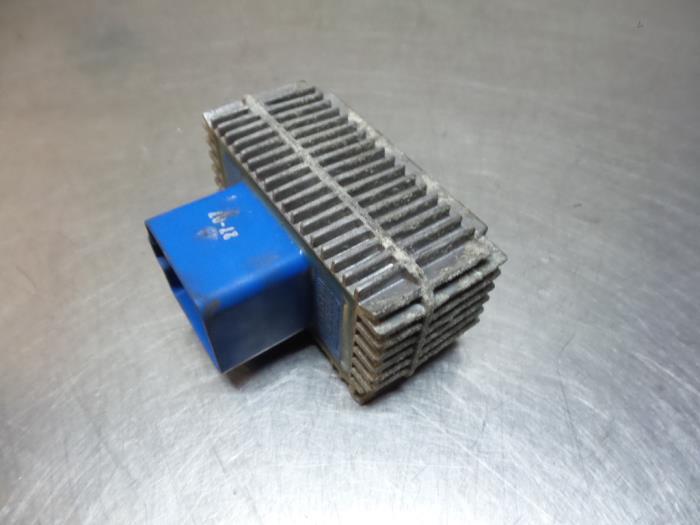 Relais préchauffage d'un Opel Combo (Combo 02-), Autos : Pièces & Accessoires, Électronique & Câbles, Opel, Utilisé, Enlèvement ou Envoi