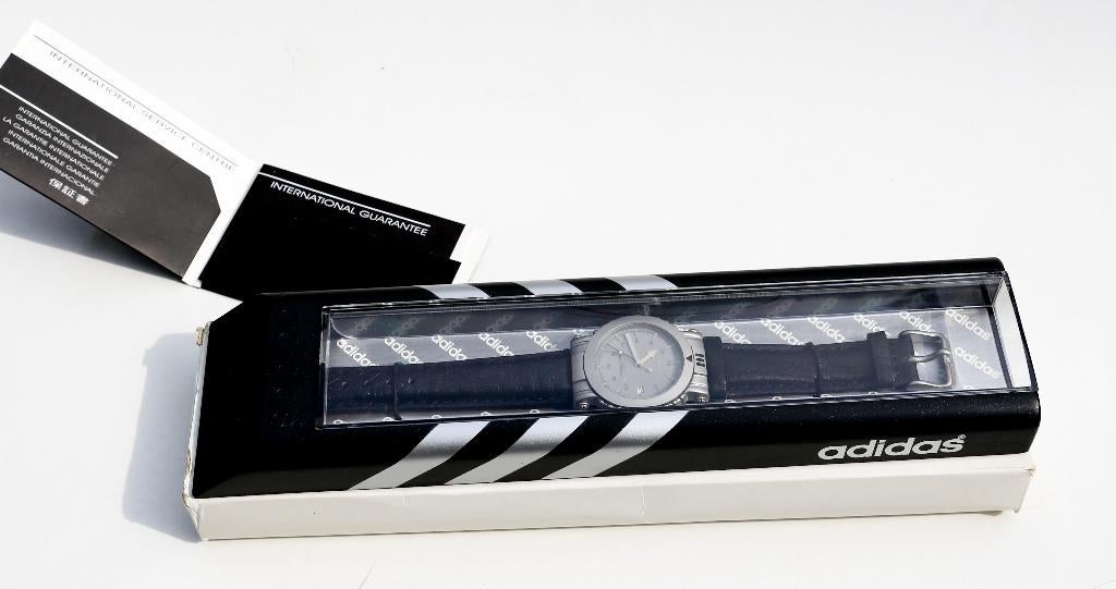 Nieuw Adidas-horloge, Ophalen of Verzenden, Nieuw, Leer