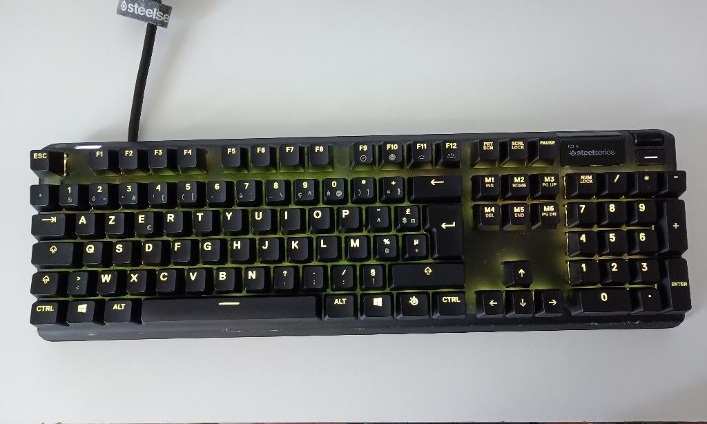 Gaming toetsenbord Steelseries Apex Pro, Computers en Software, Toetsenborden, Gebruikt, Gaming toetsenbord, Azerty, Ophalen of Verzenden