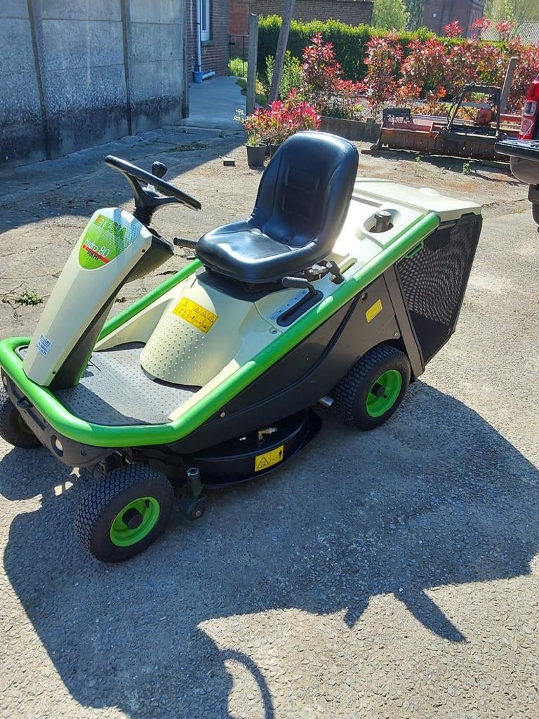 Etesia, Tuin en Terras, Ophalen