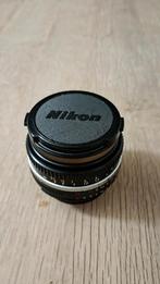 Crêpe Nikon 50 mm 1.8 AI-S, Enlèvement ou Envoi, Utilisé, Lentille standard