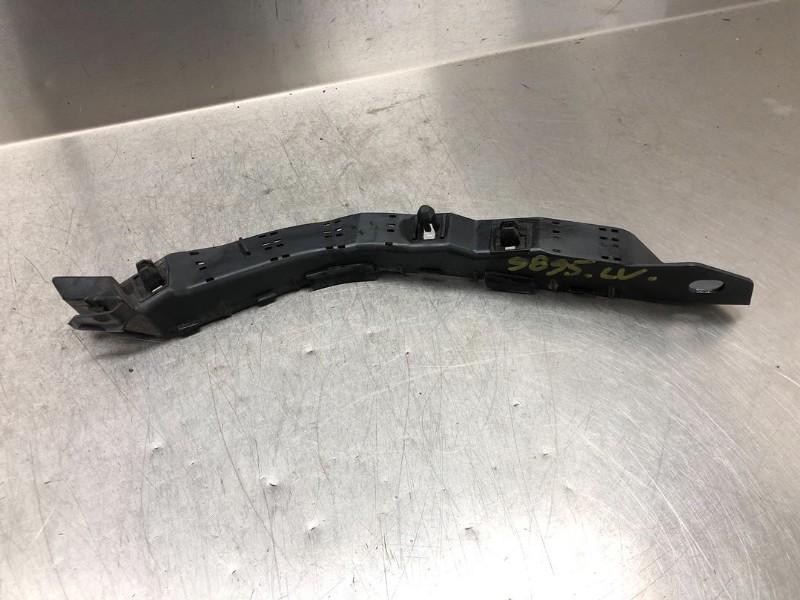 BUMPERSTEUN LINKS VOOR Subaru Forester (SG), Gebruikt, Subaru