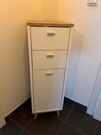 Gratis badkamerkastje, Enlèvement, Utilisé