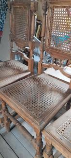 Antieke stoelen, Ophalen