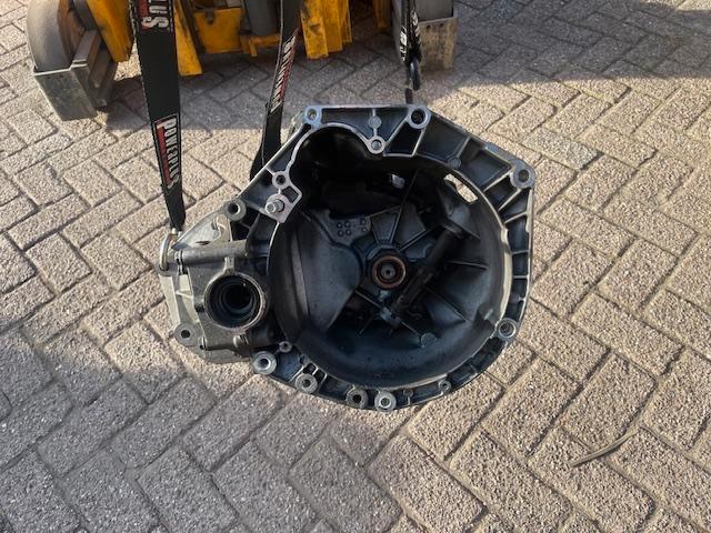 VERSNELLINGSBAK 5bak Fiat 500 (312) (169A4000), Auto-onderdelen, Transmissie en Toebehoren, Fiat, Gebruikt