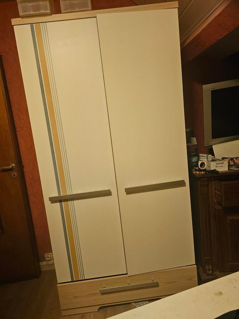 Stapelbed en kast set., Ophalen