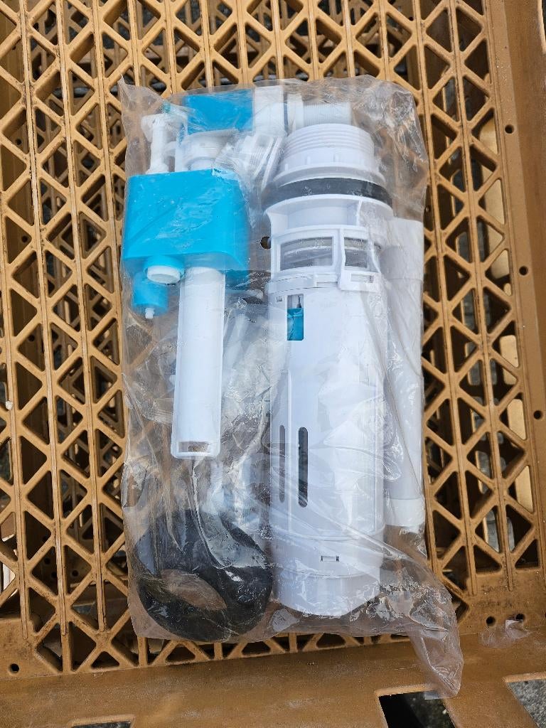 Chasse économique WC Toilettes, Bricolage & Construction, Sanitaire, Neuf, Toilettes, Enlèvement ou Envoi