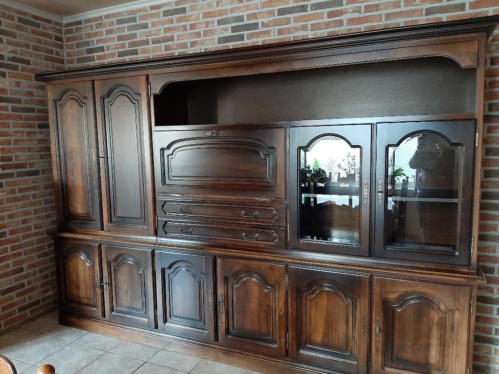 wandkast, Huis en Inrichting, Ophalen, Gebruikt, Overige houtsoorten, Met deur(en)