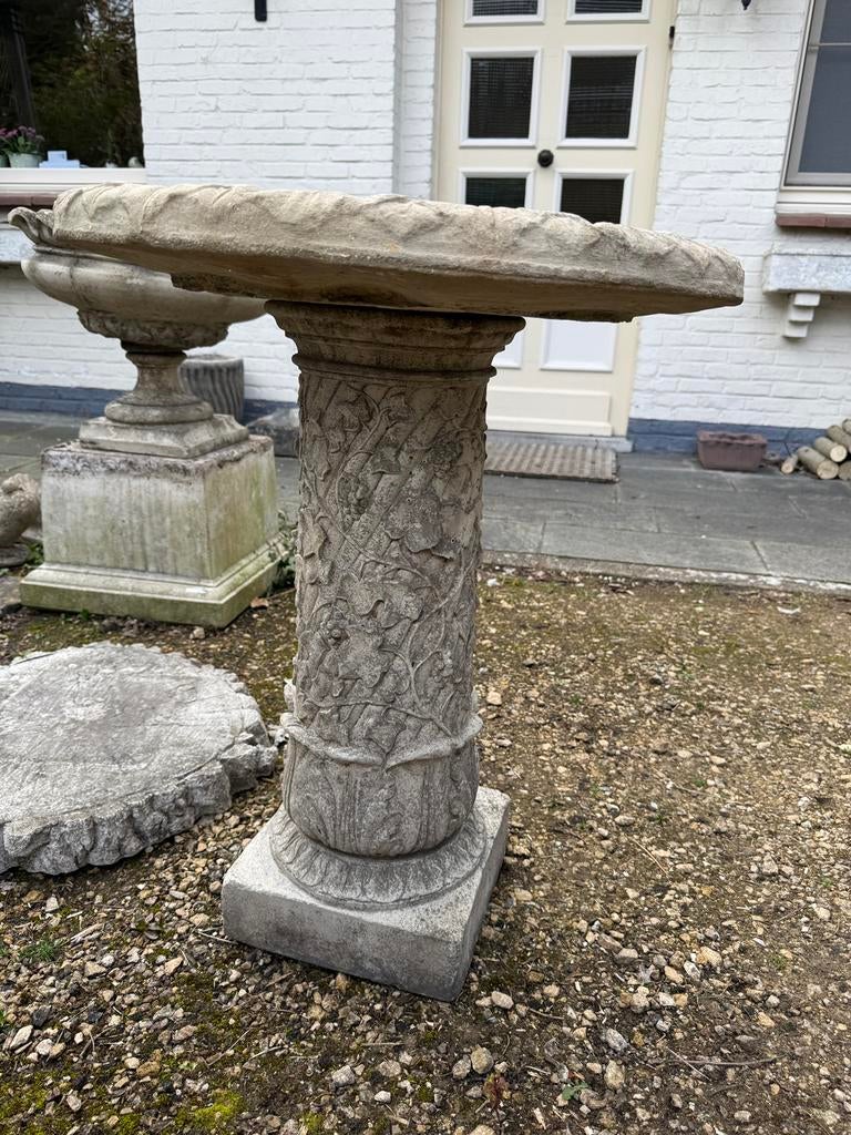 Vogel drinkschouw in sierbeton, Ophalen of Verzenden, Zo goed als nieuw