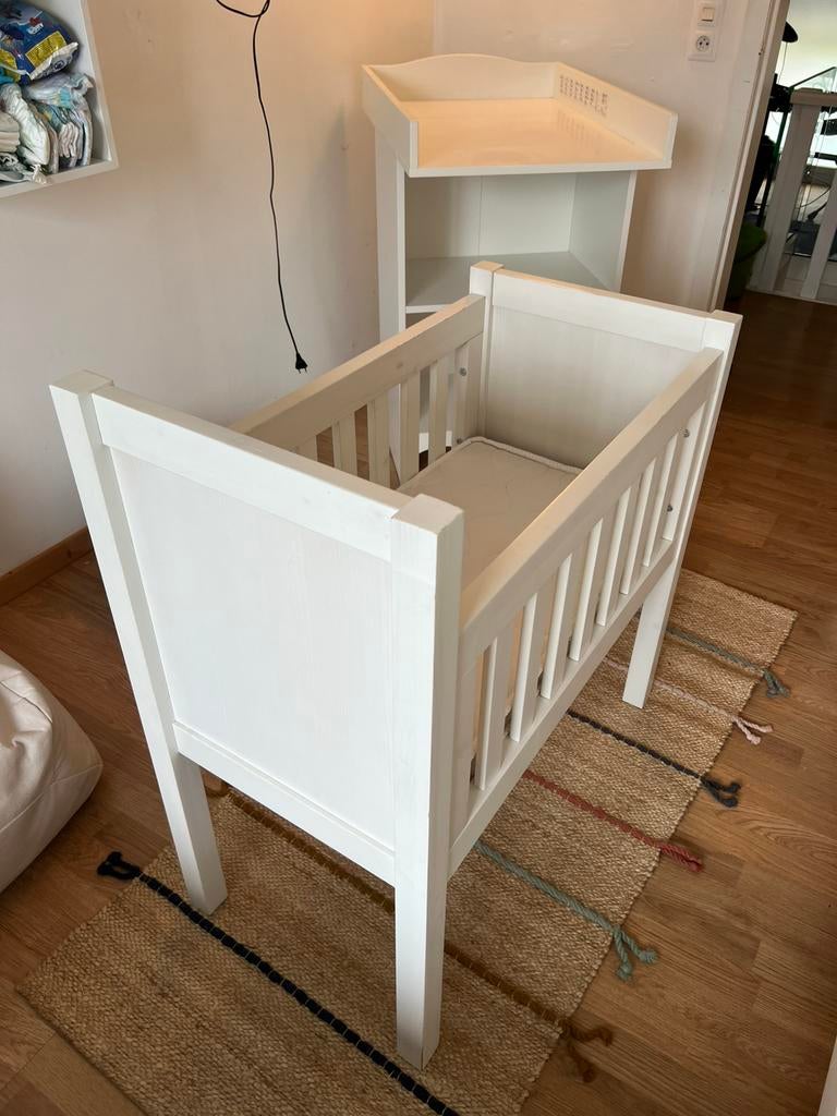 Wieg Bopita + matras + aerosleep - uitstekende staat, Ophalen, Zo goed als nieuw, Wieg