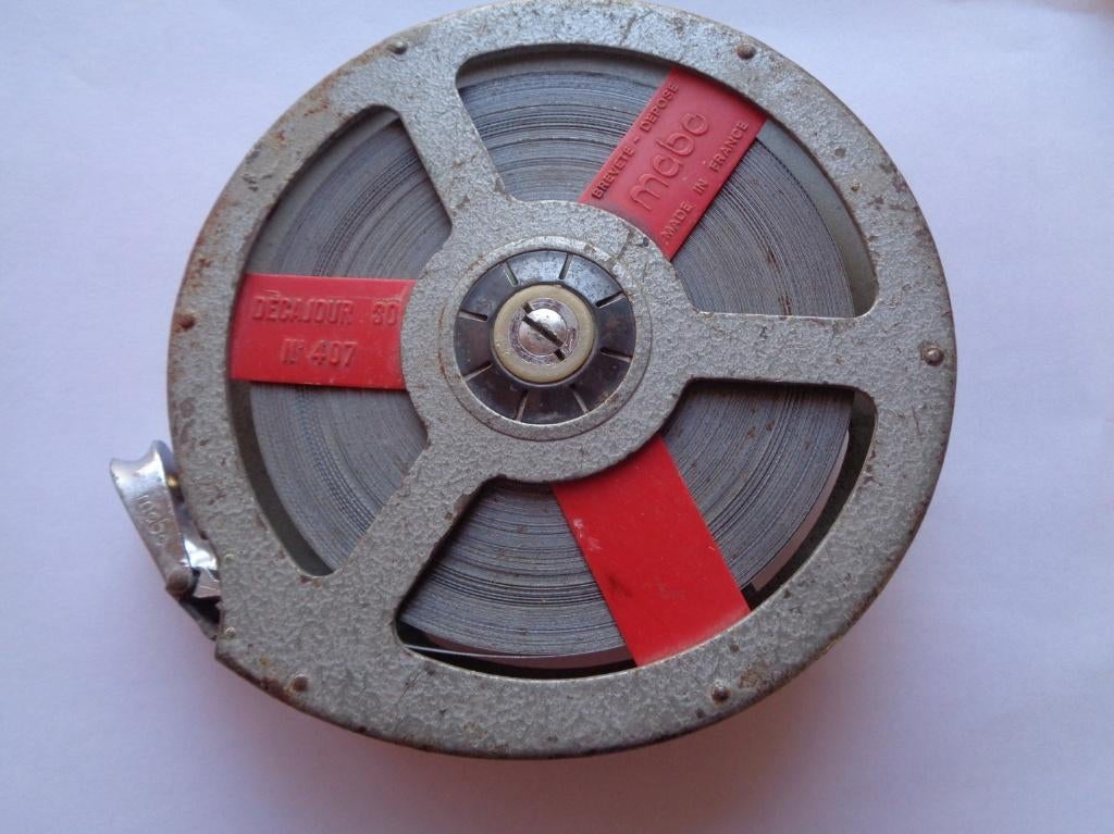 Décamètre Ancien métal. Décajour 30 m., Envoi