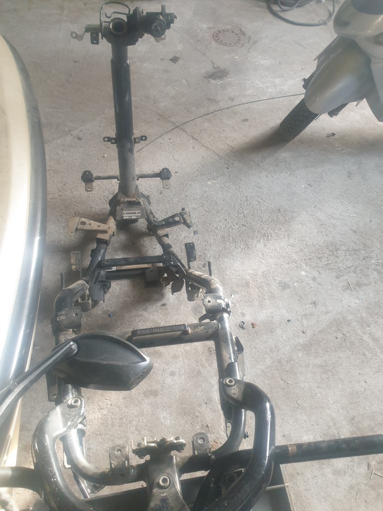 Cadre kisbee A, Vélos & Vélomoteurs, Pièces de cyclomoteur | Scooters