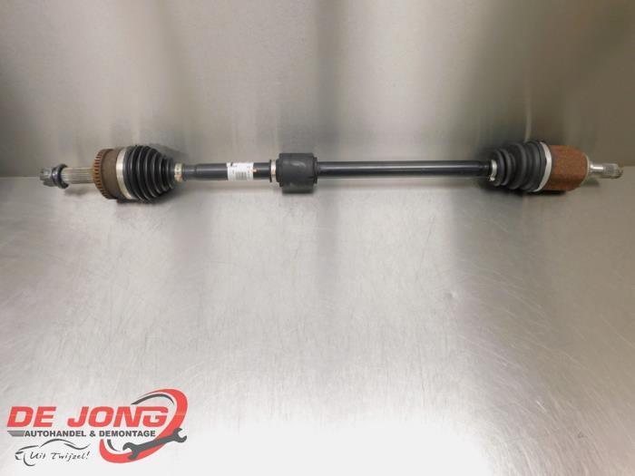 Aandrijfas rechts-voor van een Kia Pro Ceed, Auto-onderdelen, Remmen en Aandrijving, Kia, Gebruikt, 3 maanden garantie, Ophalen of Verzenden