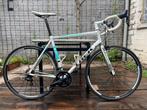 Trek madone 2.1, Fietsen en Brommers, Ophalen, Zo goed als nieuw, Aluminium