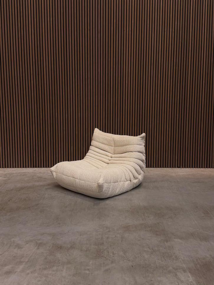 Ligne Roset togo - eenzits boucle, Antiquités & Art, Antiquités | Meubles | Chaises & Canapés, Enlèvement ou Envoi