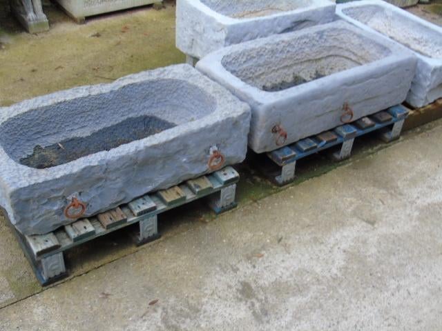 dienblad of trog in blauwe steen, plantenbak, goede keuze!!, Ophalen, Steen, Gebruikt, Minder dan 30 cm