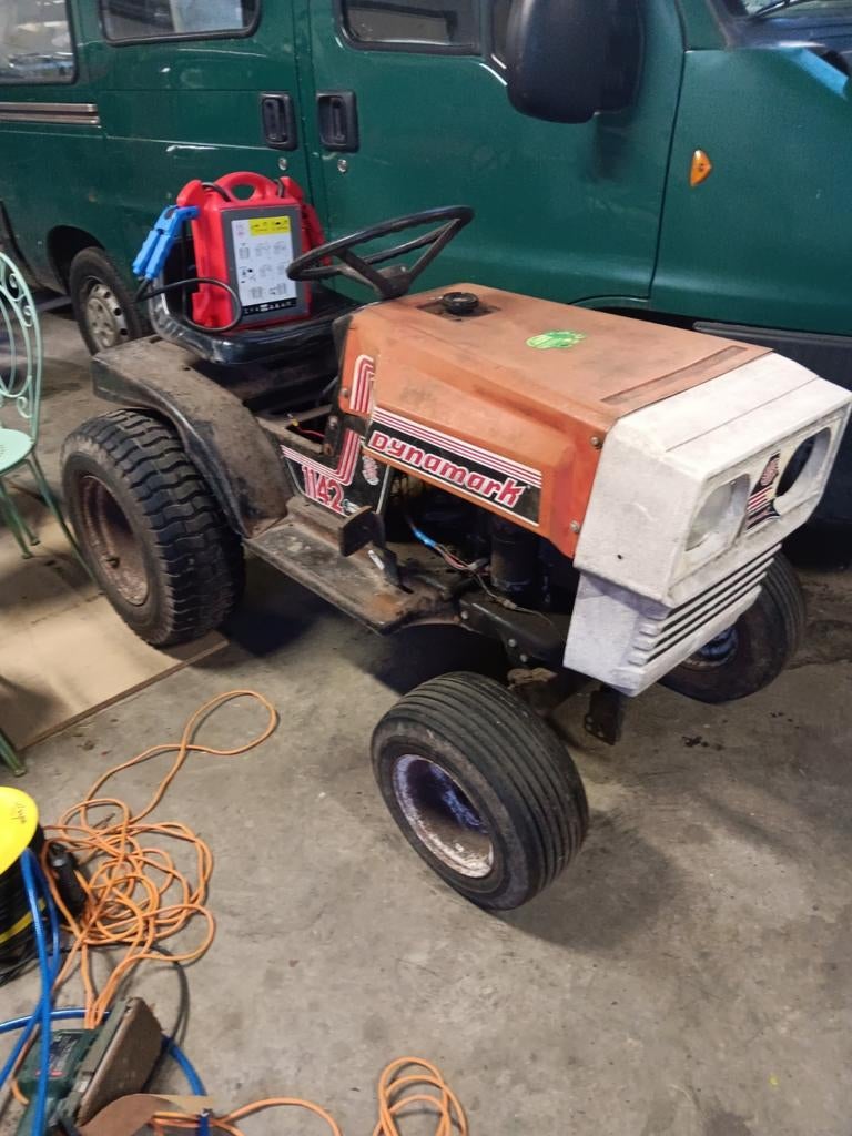 tuintrekker (ex zitmaaier),prijs 450€, Jardin & Terrasse, Tondeuses autoportées, Comme neuf, Démarrage électrique, Vitesses, Enlèvement ou Envoi