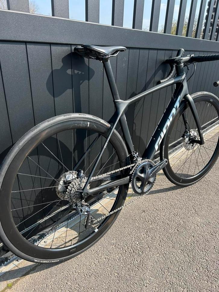 Velo carbon giant advanced pro team CCC, Vélos & Vélomoteurs, Vélos | Vélos de course, Comme neuf, Giant, Carbone, Enlèvement ou Envoi