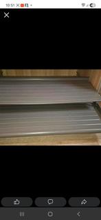 Étagère à chaussures, Enlèvement