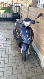 Piaggio fly a klasse, Motoren, Ophalen