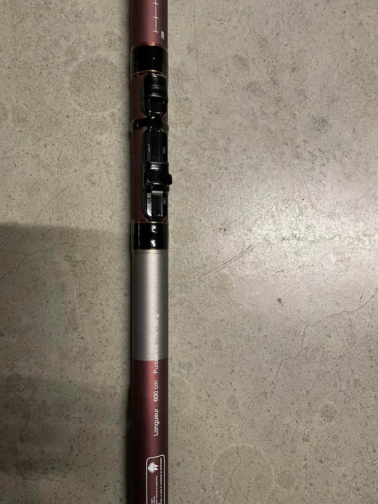 Pezon & Michel Telereglable riviervissen, Ophalen, Zo goed als nieuw