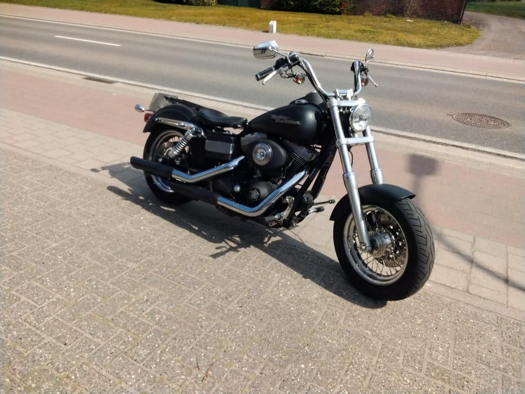 Harley Davidson Dyna, 2 cilinders, Chopper, Gebruikt, Particulier